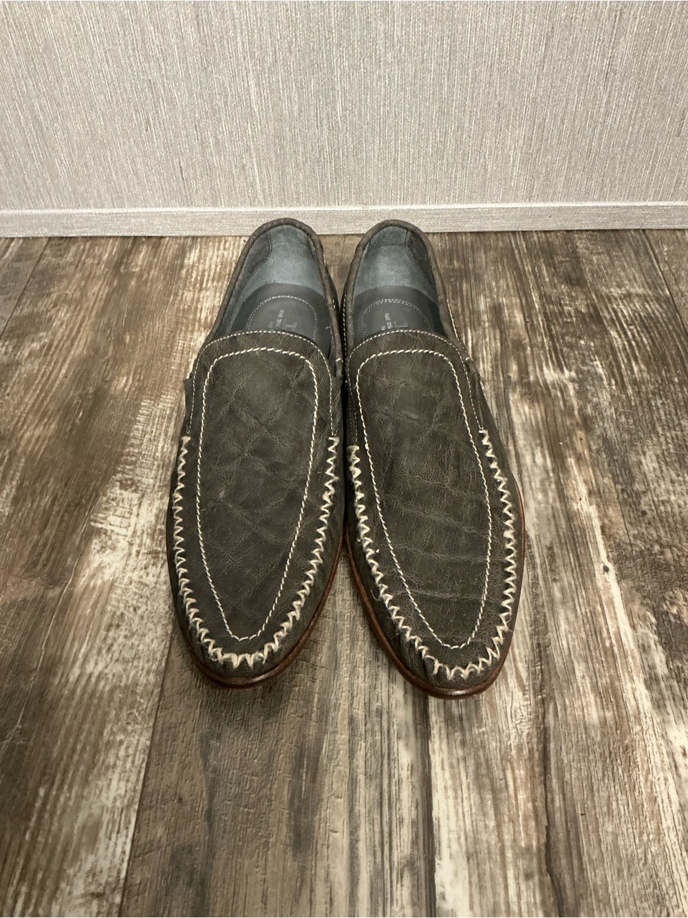 Tardini Men's Alligator Leather Gray Slip-On Loafers with Contrast Stitching